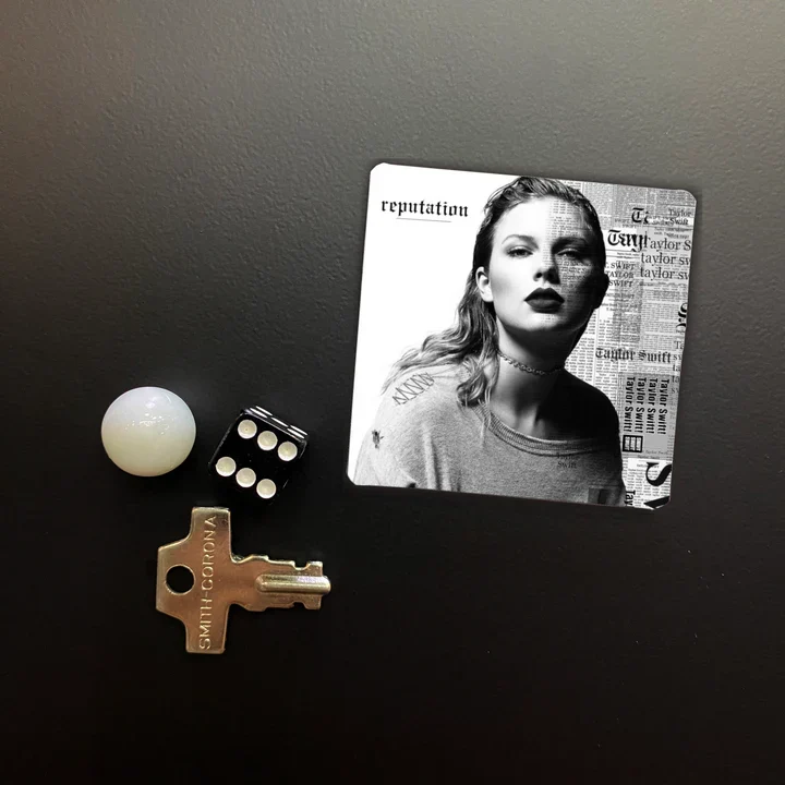 Lucky Mfg. Co. Taylor Swift Album Cover Magnet - Image 9