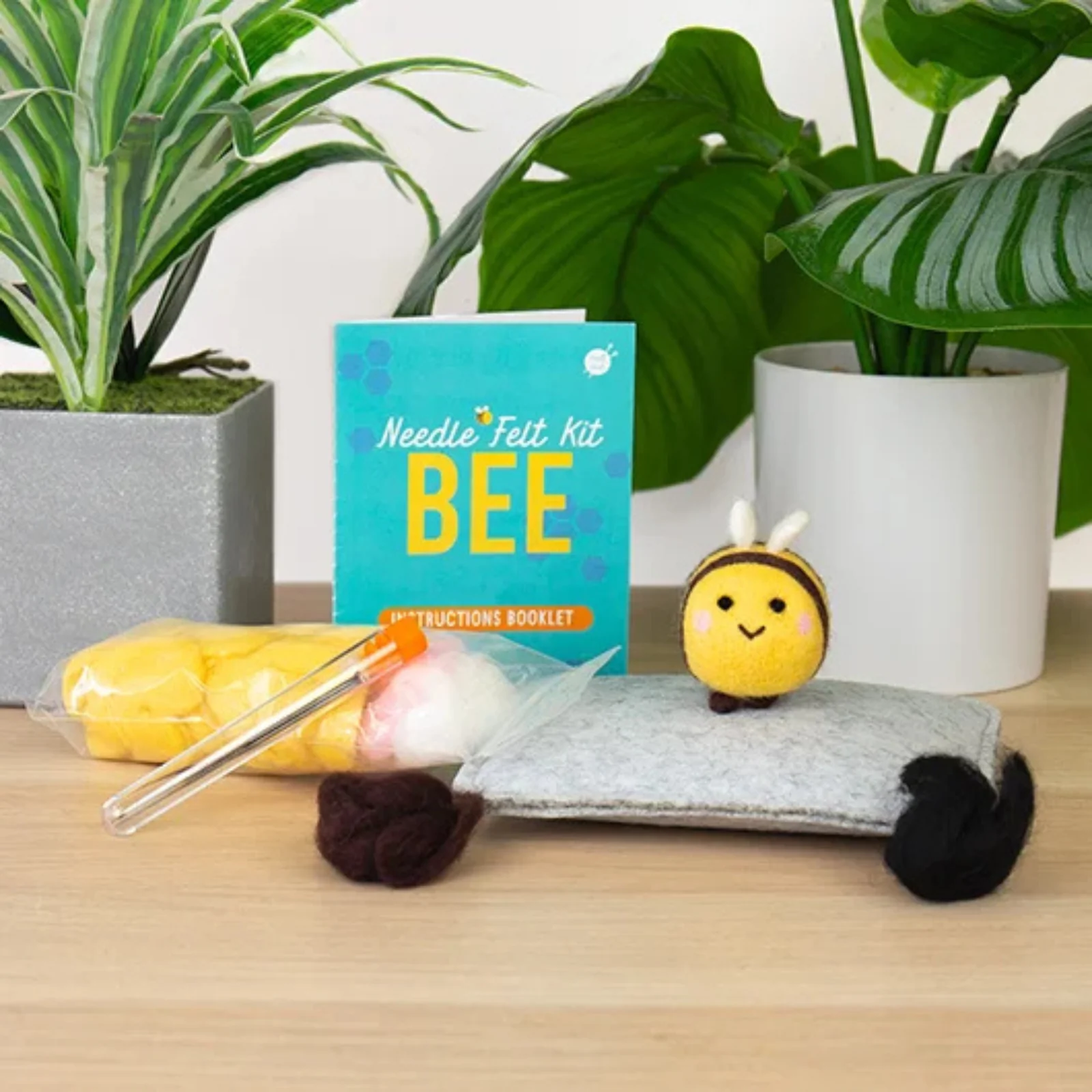 Needle Felting Kit - Bee - Image 2